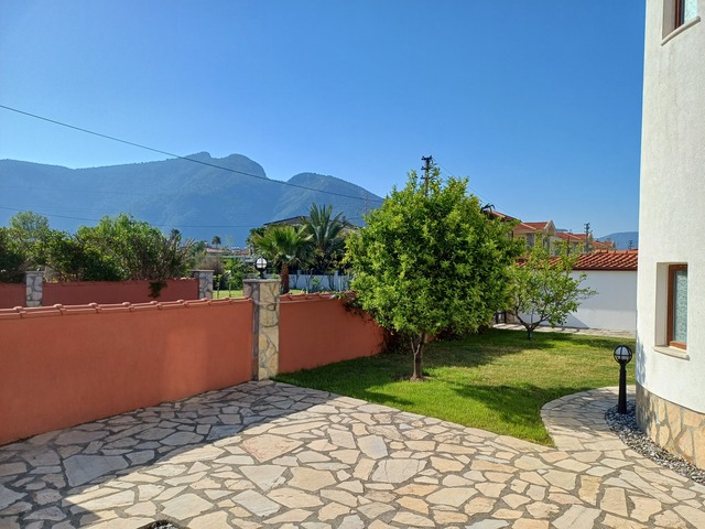 Photo of front garden taken in April 2025