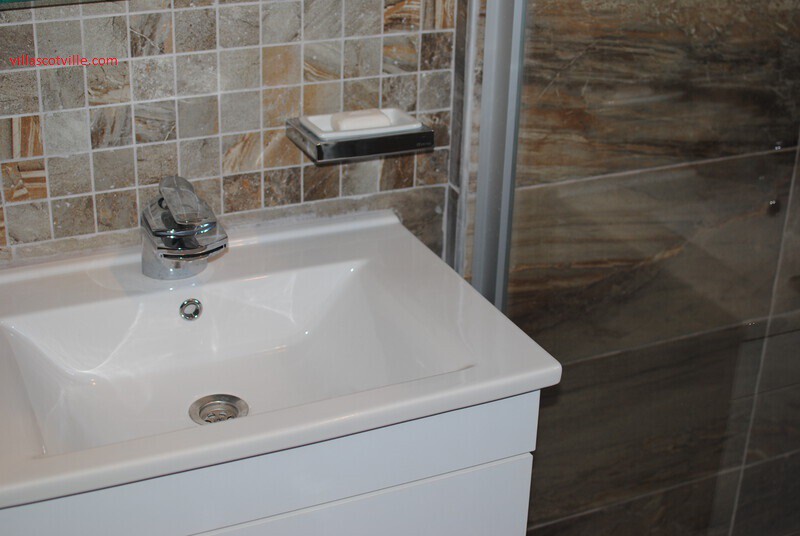 Waterflow Taps in Master Ensuite