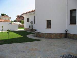 The Dalyan villa has a large private driveway